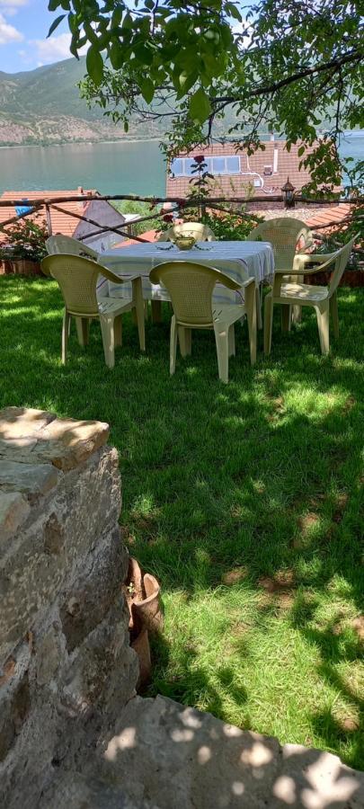 Roleo Guest House Lini Εξωτερικό φωτογραφία