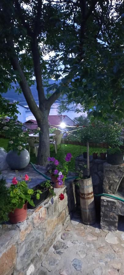 Roleo Guest House Lini Εξωτερικό φωτογραφία