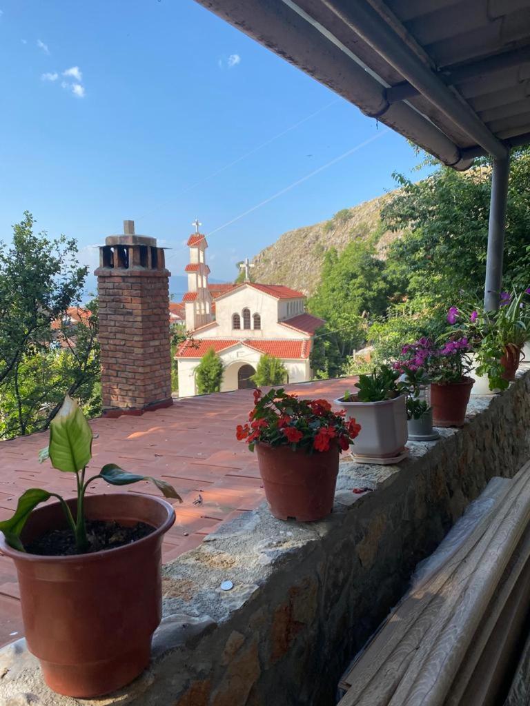 Roleo Guest House Lini Εξωτερικό φωτογραφία