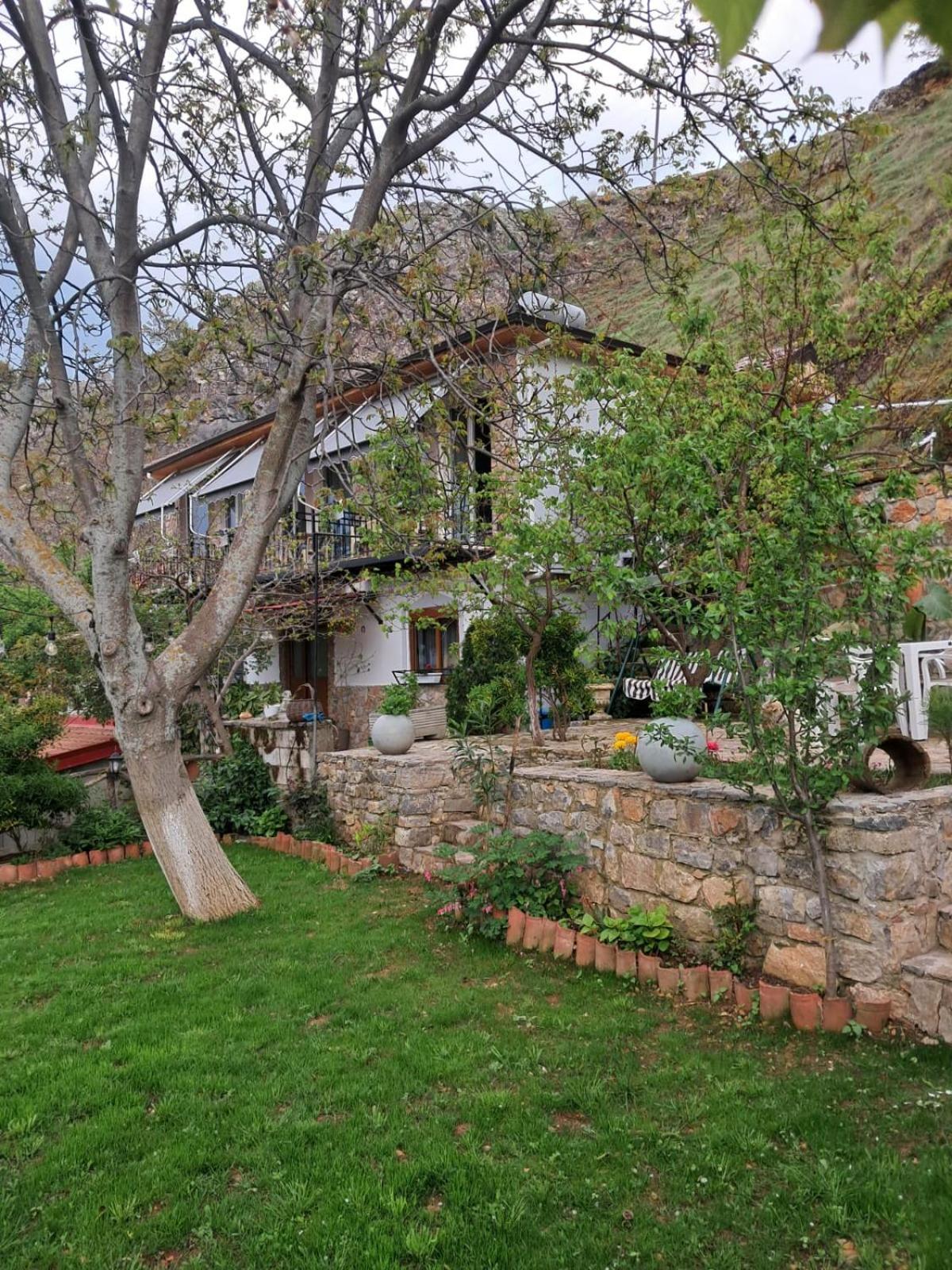 Roleo Guest House Lini Εξωτερικό φωτογραφία